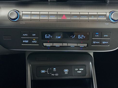 Used 2024 Hyundai Kona SEL FWD image 24