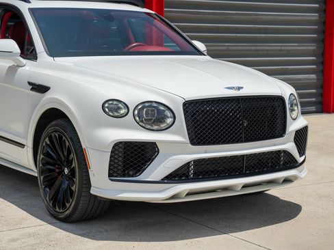 Used 2022 Bentley Bentayga Speed AWD/4WD image 7