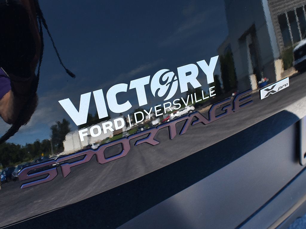 Used 2025 Kia Sportage X-Pro Prestige AWD/4WD image 16
