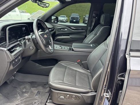 Used 2024 Cadillac Escalade Sport w/ Touring Package AWD/4WD image 16