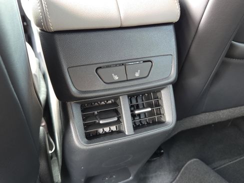 New 2026 GMC Terrain Elevation w/ Elevation Premium Package image 25