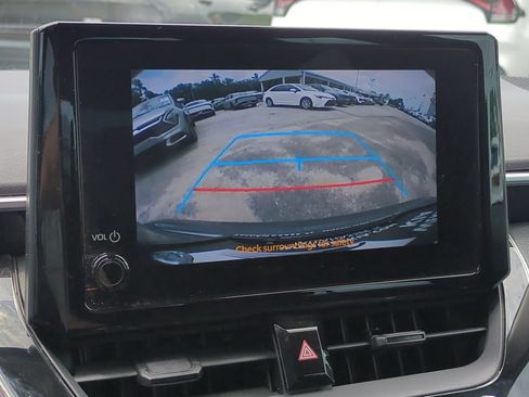 Used 2023 Toyota Corolla LE FWD image 19