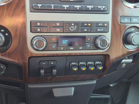 Used 2012 Ford F350 Lariat w/ FX4 4X4 Off-Road Pkg image 24
