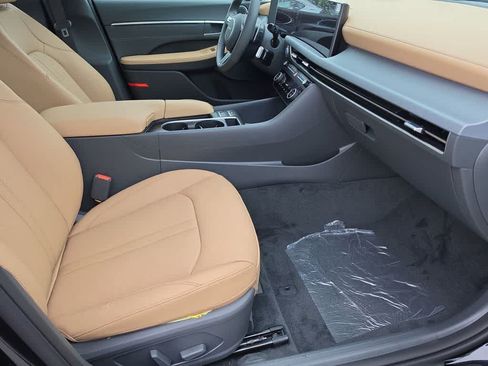 New 2026 Hyundai Sonata Limited FWD image 23