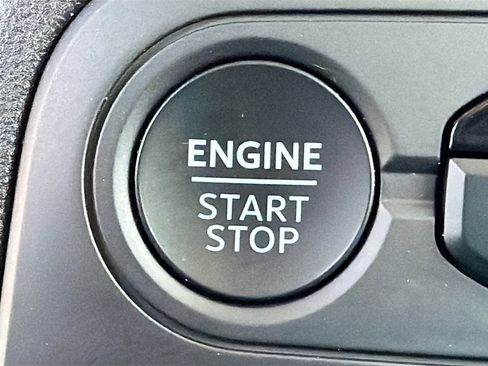 Used 2025 Ford Bronco Sport Big Bend image 35