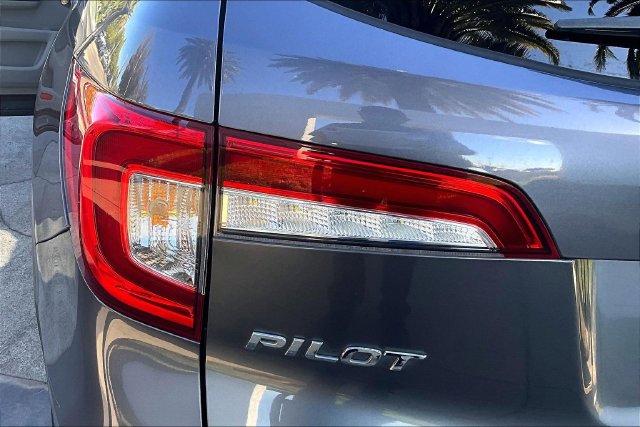 Used 2020 Honda Pilot LX image 30