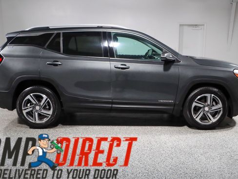 Used 2020 GMC Terrain SLT image 6
