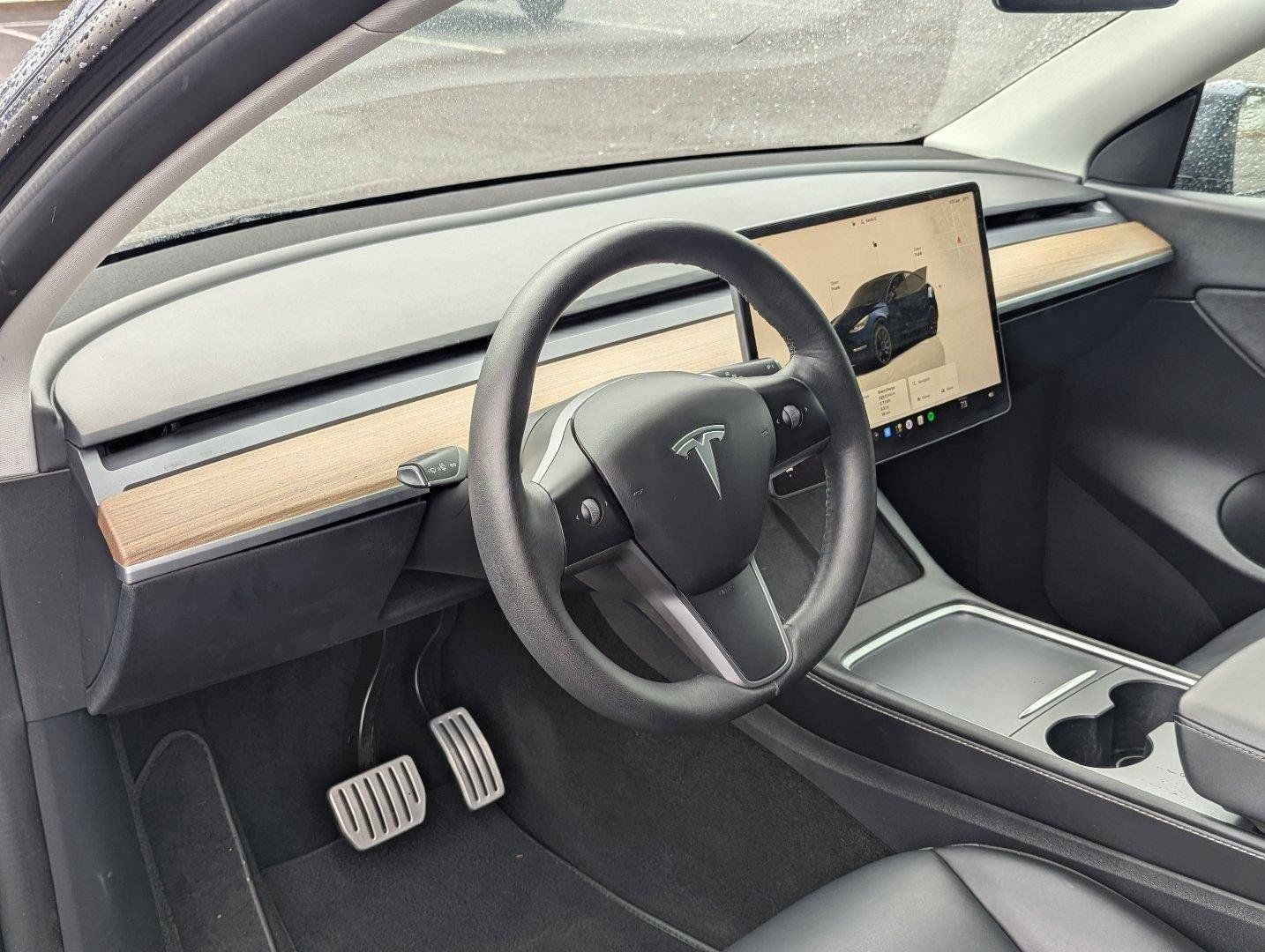 Used 2022 Tesla Model Y Performance AWD/4WD image 12