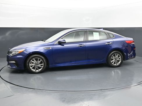 Used 2019 Kia Optima LX FWD image 2