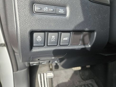 Used 2017 Nissan Murano Platinum w/ Platinum Technology Package AWD/4WD image 26