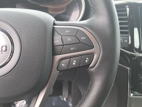 Certified 2021 Jeep Grand Cherokee Limited w/ Quick Order Package 28K 80th AWD/4WD image 18