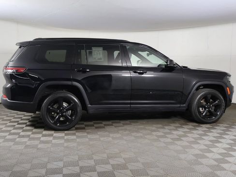 Used 2023 Jeep Grand Cherokee L Laredo AWD/4WD image 18