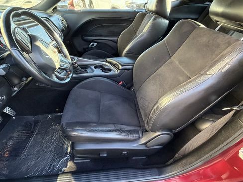 Certified 2022 Dodge Challenger GT w/ Plus Package image 19