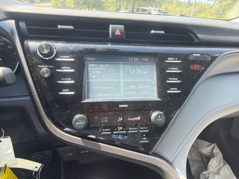 Certified 2020 Toyota Camry SE FWD image 12
