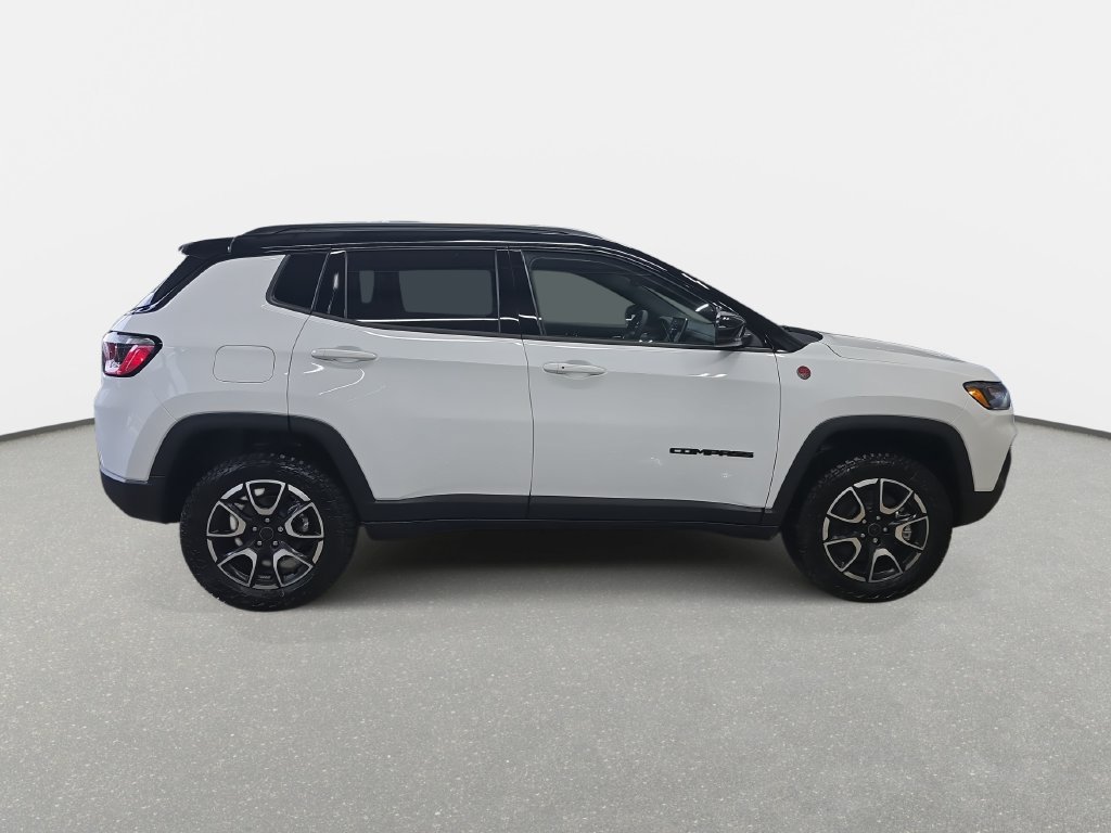 New 2026 Jeep Compass Trailhawk AWD/4WD image 4