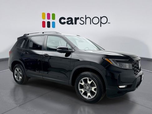 Used 2023 Honda Passport TrailSport image 7