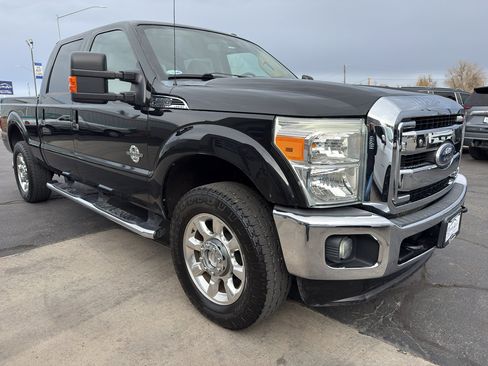 Used 2011 Ford F250 Lariat w/ Lariat Interior Pkg image 4