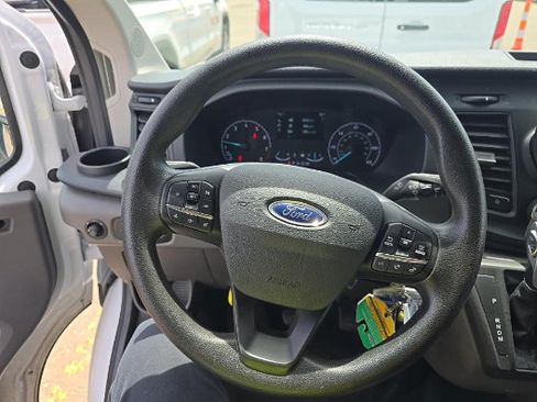 Used 2025 Ford Transit 250 Low Roof w/ Exterior Upgrade Package RWD image 8