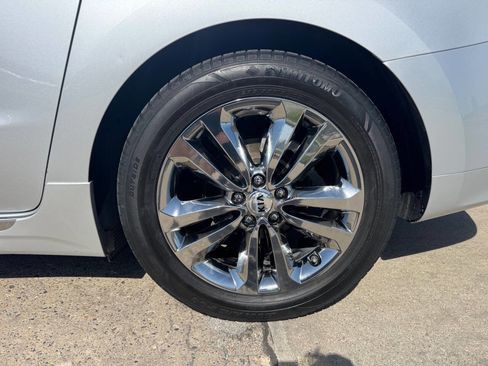 Used 2018 Kia Sedona SX Limited w/ SX Limited Prestige Package FWD image 9