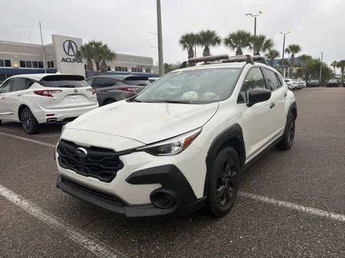 Used 2024 Subaru Crosstrek 2.0i AWD/4WD image 2