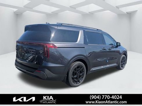 New 2026 Kia Carnival SX Prestige FWD image 3