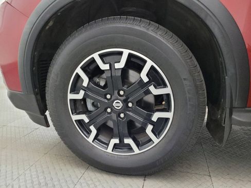 Used 2020 Nissan Pathfinder SL image 31