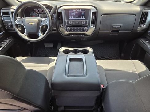 Used 2019 Chevrolet Silverado 1500 LT RWD image 17