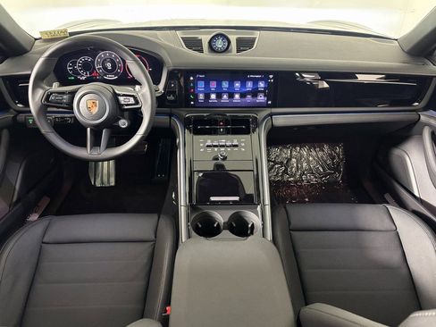Certified 2026 Porsche Panamera 4 image 20