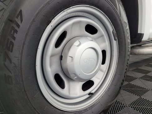 Used 2019 Ford F250 XL image 31