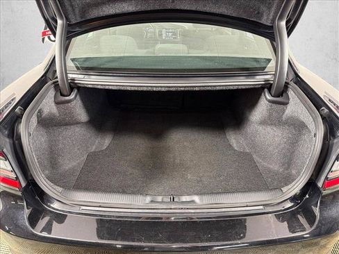 Used 2023 Dodge Charger SXT RWD image 18
