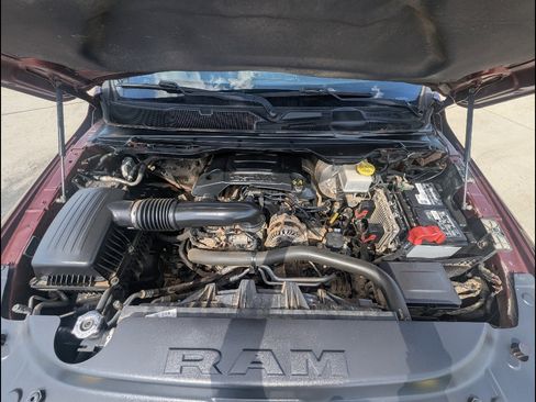 Used 2019 RAM 1500 Big Horn AWD/4WD image 16