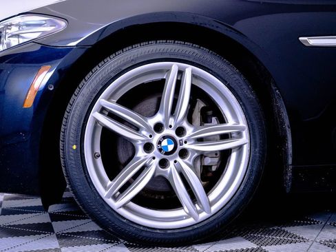 Used 2015 BMW 550i xDrive Sedan AWD/4WD image 9