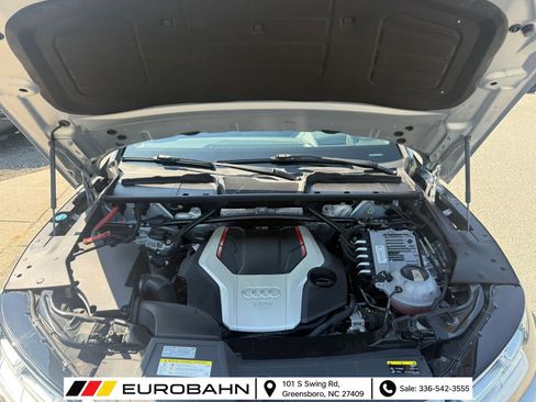 Used 2018 Audi SQ5 Prestige w/ Prestige Package AWD/4WD image 37