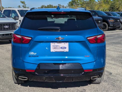 Used 2021 Chevrolet Blazer RS w/ Enhanced Convenience Package image 5