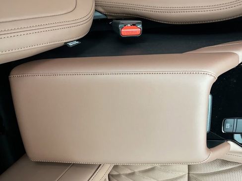 New 2026 Mitsubishi Outlander SEL image 10