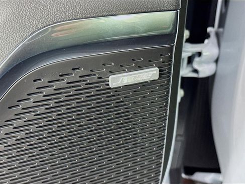 New 2026 GMC Acadia Denali w/ Super Cruise Package image 20