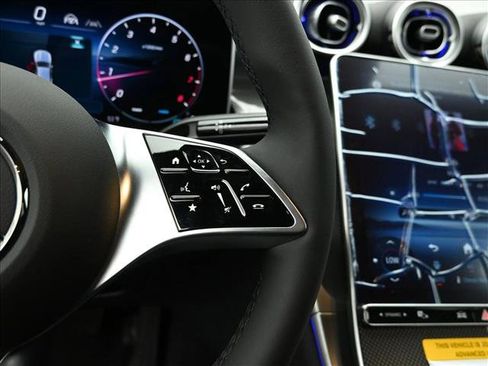 Certified 2025 Mercedes-Benz GLC 300 4MATIC image 15