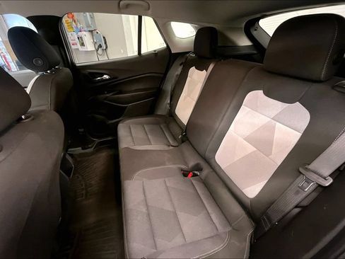 Used 2024 Chevrolet Trax LS FWD image 23