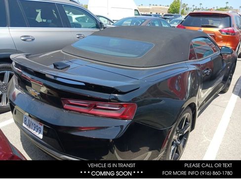 Used 2017 Chevrolet Camaro SS RWD image 3