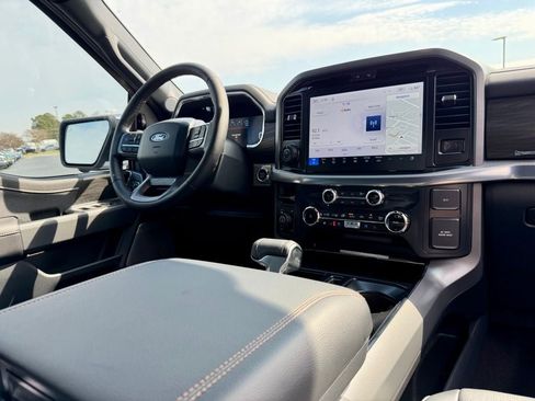 New 2026 Ford F150 Lariat w/ Equipment Group 502A High image 13