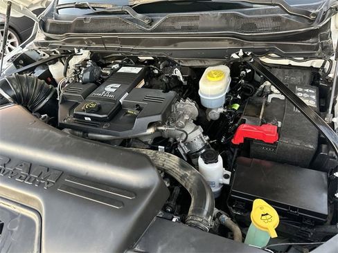 Used 2024 RAM 2500 Big Horn image 28