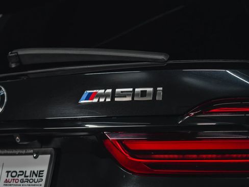 Used 2020 BMW X7 M50i image 19