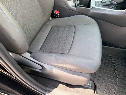 Used 2022 Toyota RAV4 SE AWD/4WD image 26