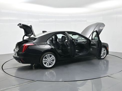 Used 2025 Cadillac CT4 Premium Luxury image 36