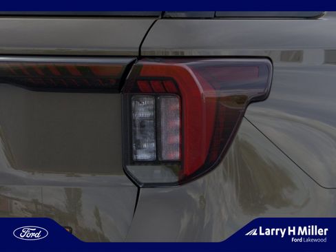 New 2026 Ford Explorer Tremor AWD/4WD image 21