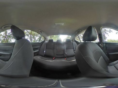 Used 2026 Nissan Altima 2.5 SV FWD image 42