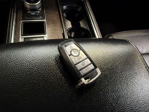 Used 2019 Ford Expedition Max Limited RWD image 58