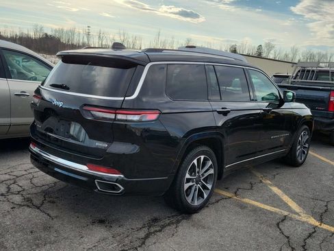 Used 2023 Jeep Grand Cherokee L Overland image 5