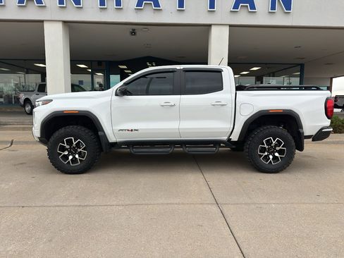 Used 2024 GMC Canyon AT4X AWD/4WD image 4