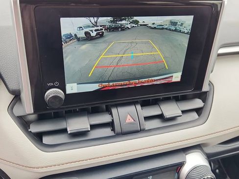 Used 2025 Toyota RAV4 XLE w/ Convenience Package AWD/4WD image 19
